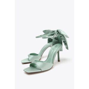 ZARA MAXI BOW HEELED SANDALS